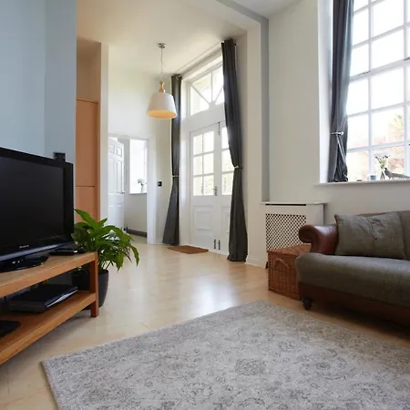 Pass The Keys Smart And Modern Flat With Parking Appartamento