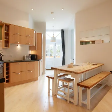 Pass The Keys Smart And Modern Flat With Parking